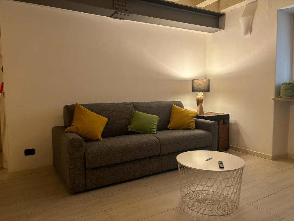 Sanpietro Apartment Verona Bagian luar foto