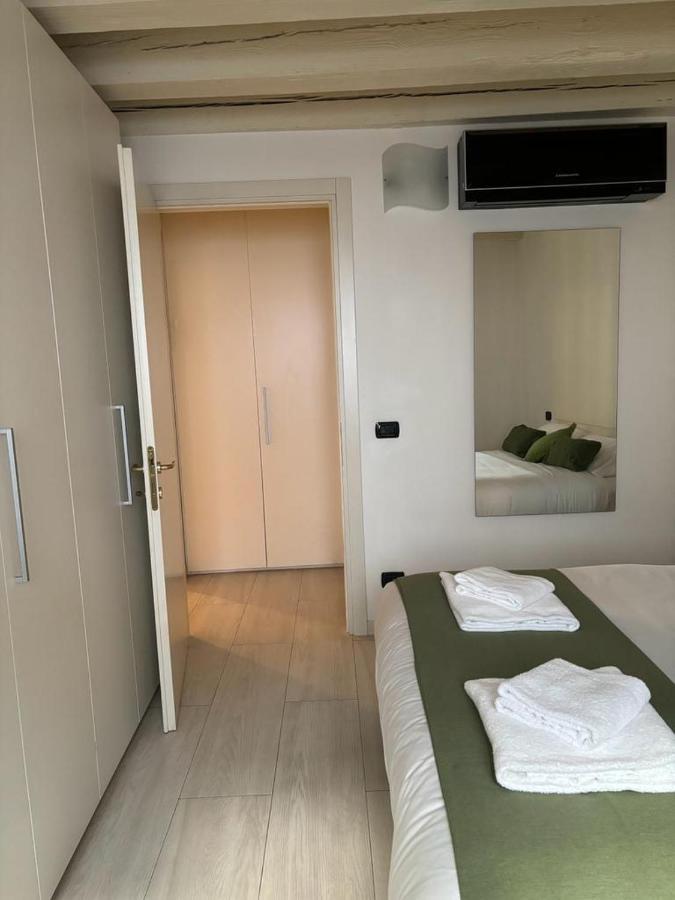 Sanpietro Apartment Verona Bagian luar foto