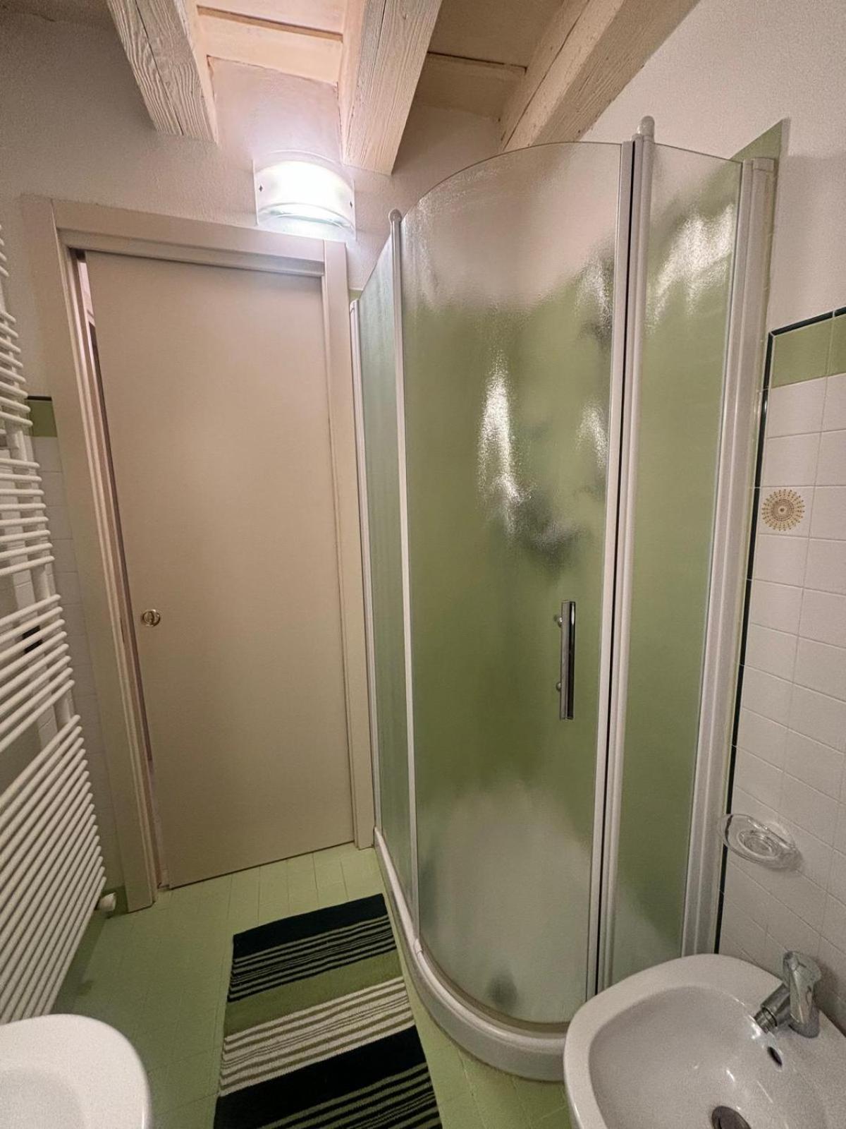 Sanpietro Apartment Verona Bagian luar foto